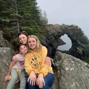 Meet your Posher, Jaclyn